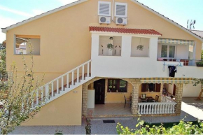 Apartment in Privlaka with Terrace, Air conditioning, WIFI, Washing machine (4839-2)